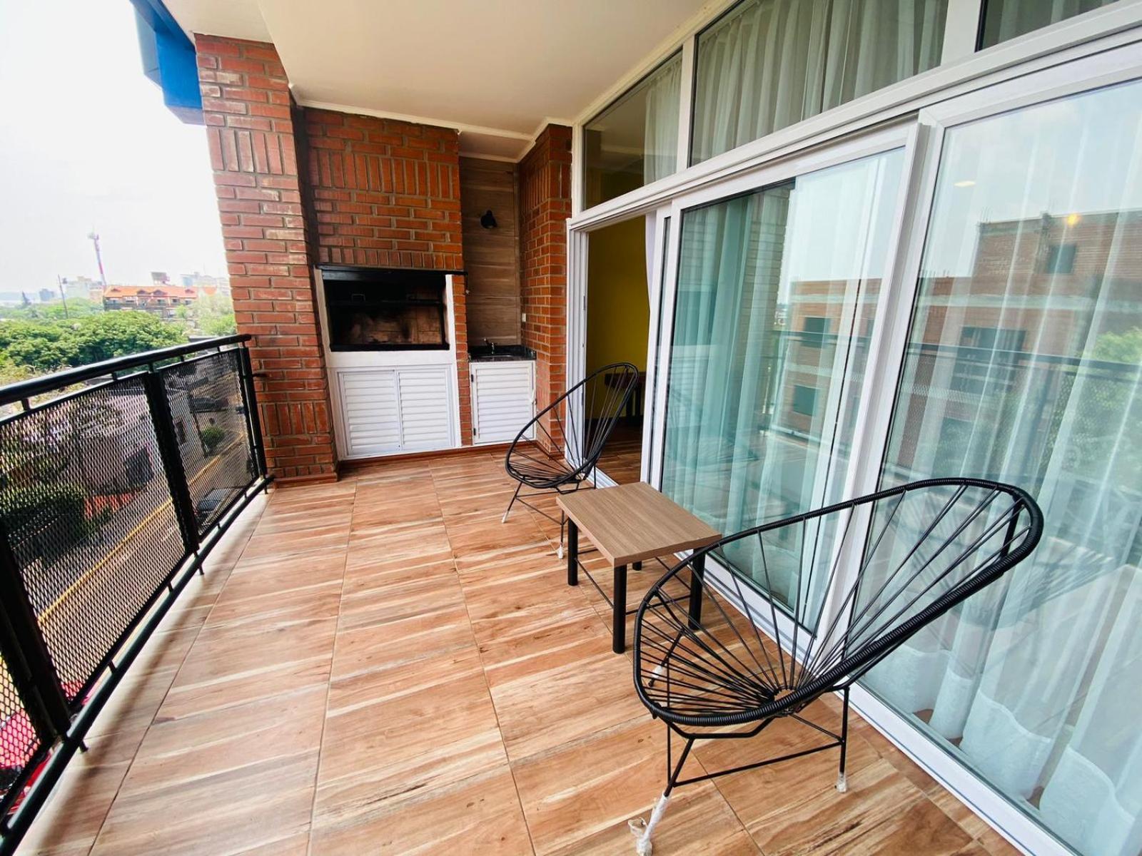 Amplio Y Calido Con Parrilla En El Balcon Apartment Posadas Bagian luar foto